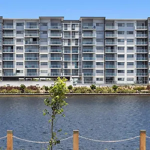 Hotel North Shore Oceanside Kawana Kawana Waters
